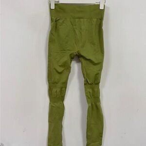 Women's Olive Leggings